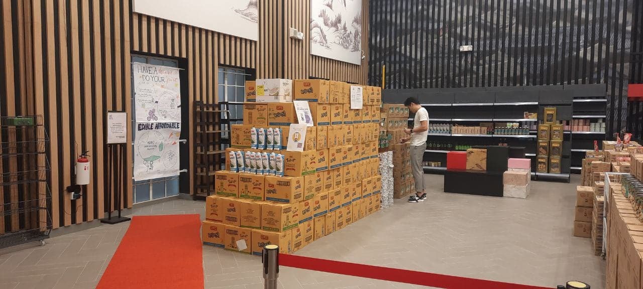 Mothership article on MoNo Foods reopening at Yue Hwa