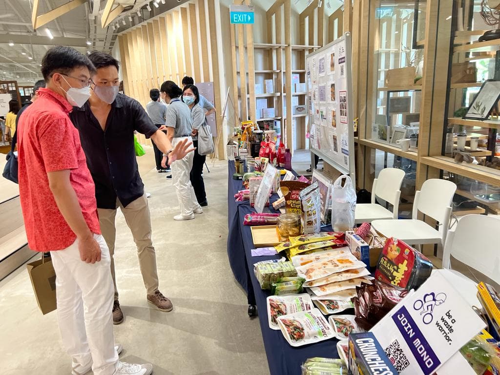 MP Derrick Goh at the exhibition